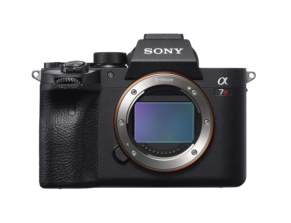 sony-alpha-7r-iv-vollformat-systemkamera-body-61-mp-exmor-r-cmos-4k-video-10-fps image 1