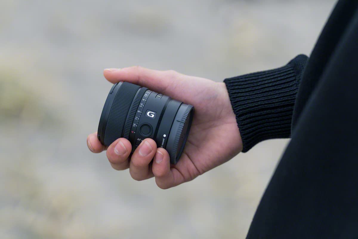 sony-sel15f14g-e-15-mm-f1-4-g-aps-c-weitwinkel-objektiv-mit-festbrennweite-e-mou image 2