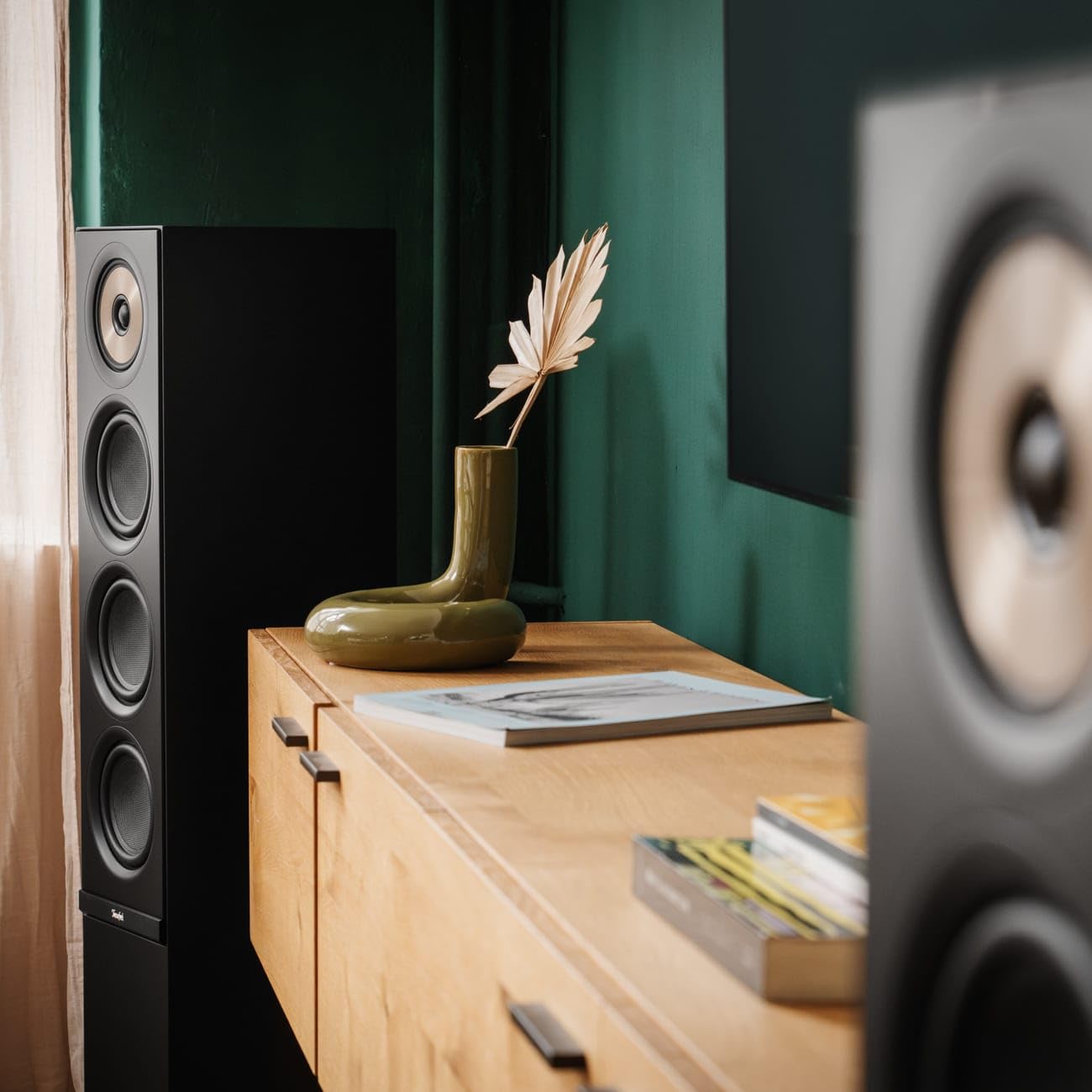 teufel-stereo-l-2-aktives-stereo-standlautsprecher-paar-3-wege-2-190-watt-blueto image 5