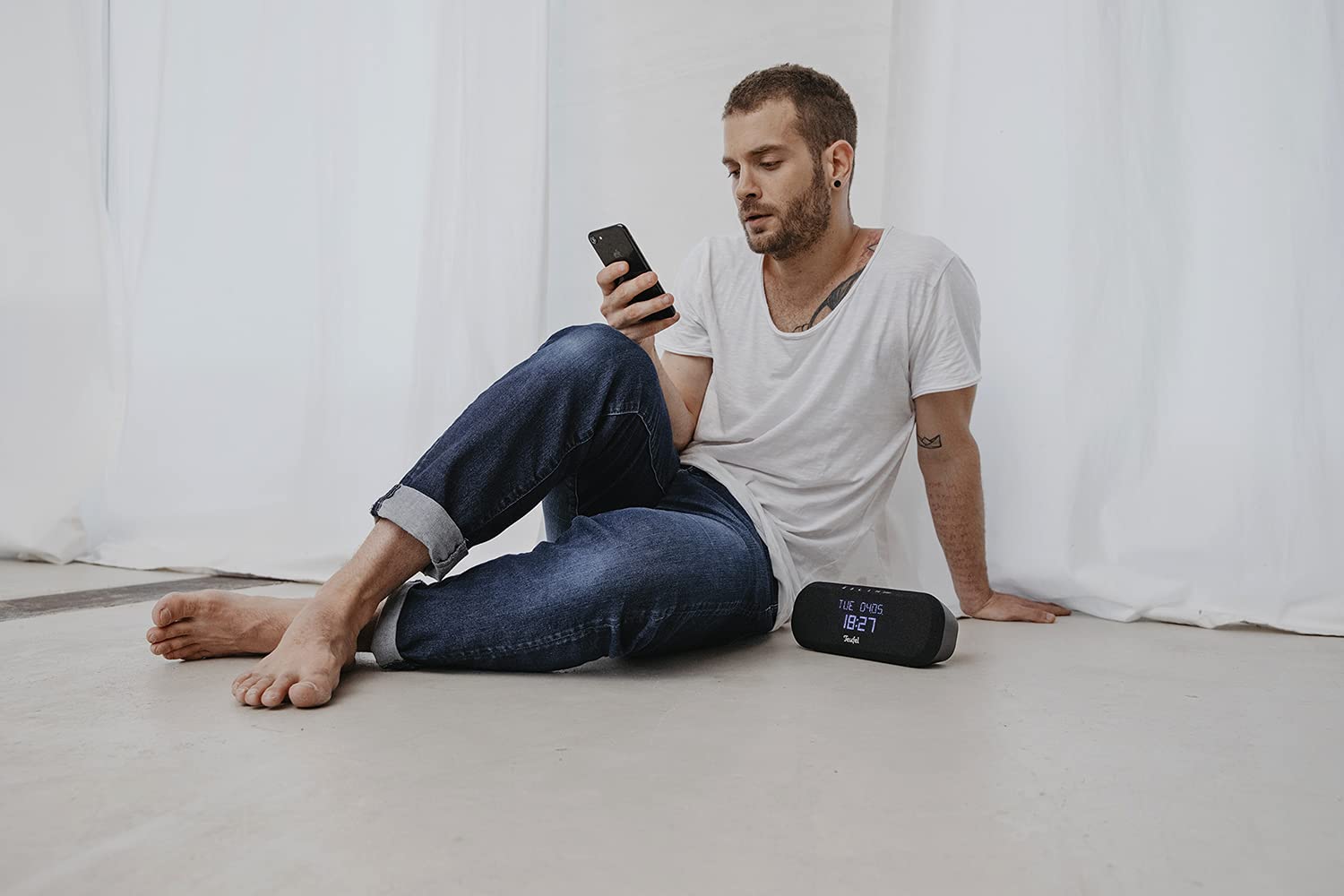 teufel-radio-one-bluetooth-dab-fm-radiowecker-mit-sleeptimer-dual-alarm-und-dyna image 8