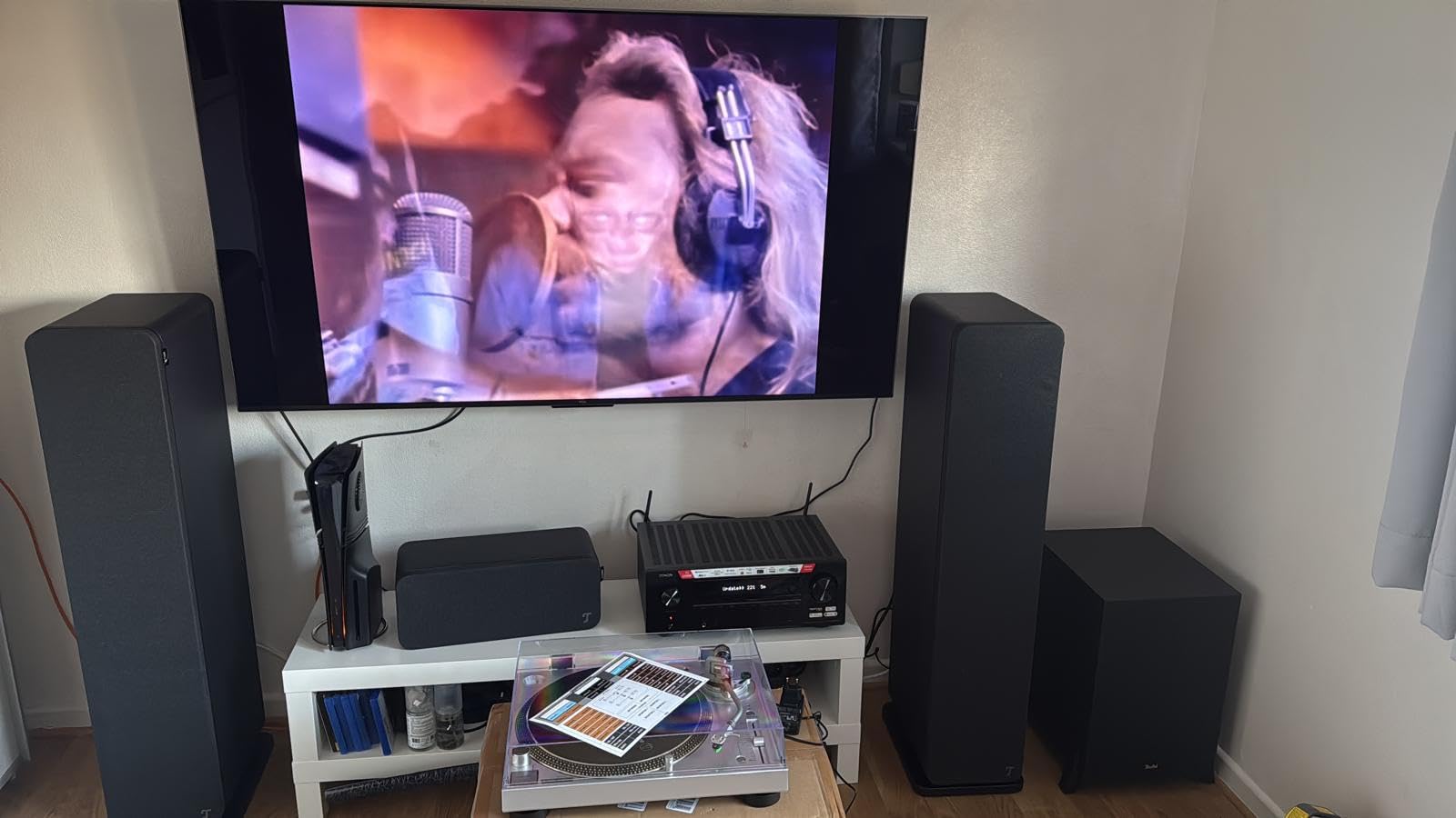 Tolles Heimkino-Set mit kleinen Schwächen