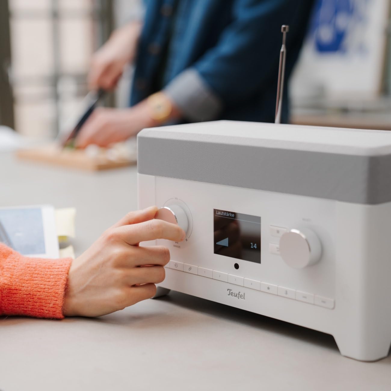 teufel-radio-3sixty-premium-digitalradio-lautsprecher-dab-wlan-internetradio-360-2 image 7