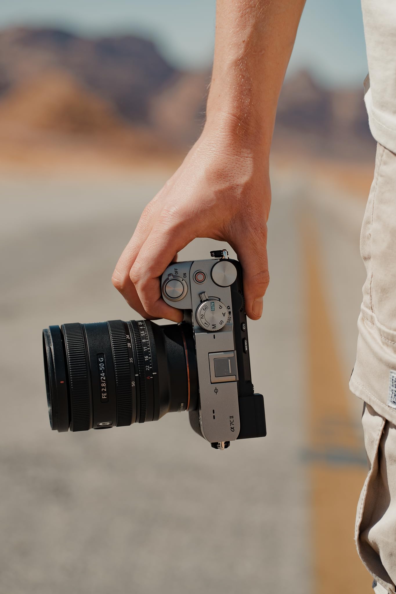 sony-sel2450g-fe-24-50mm-f2-8-g-zoomobjektiv-e-mount-vollformat-kompakt image 3