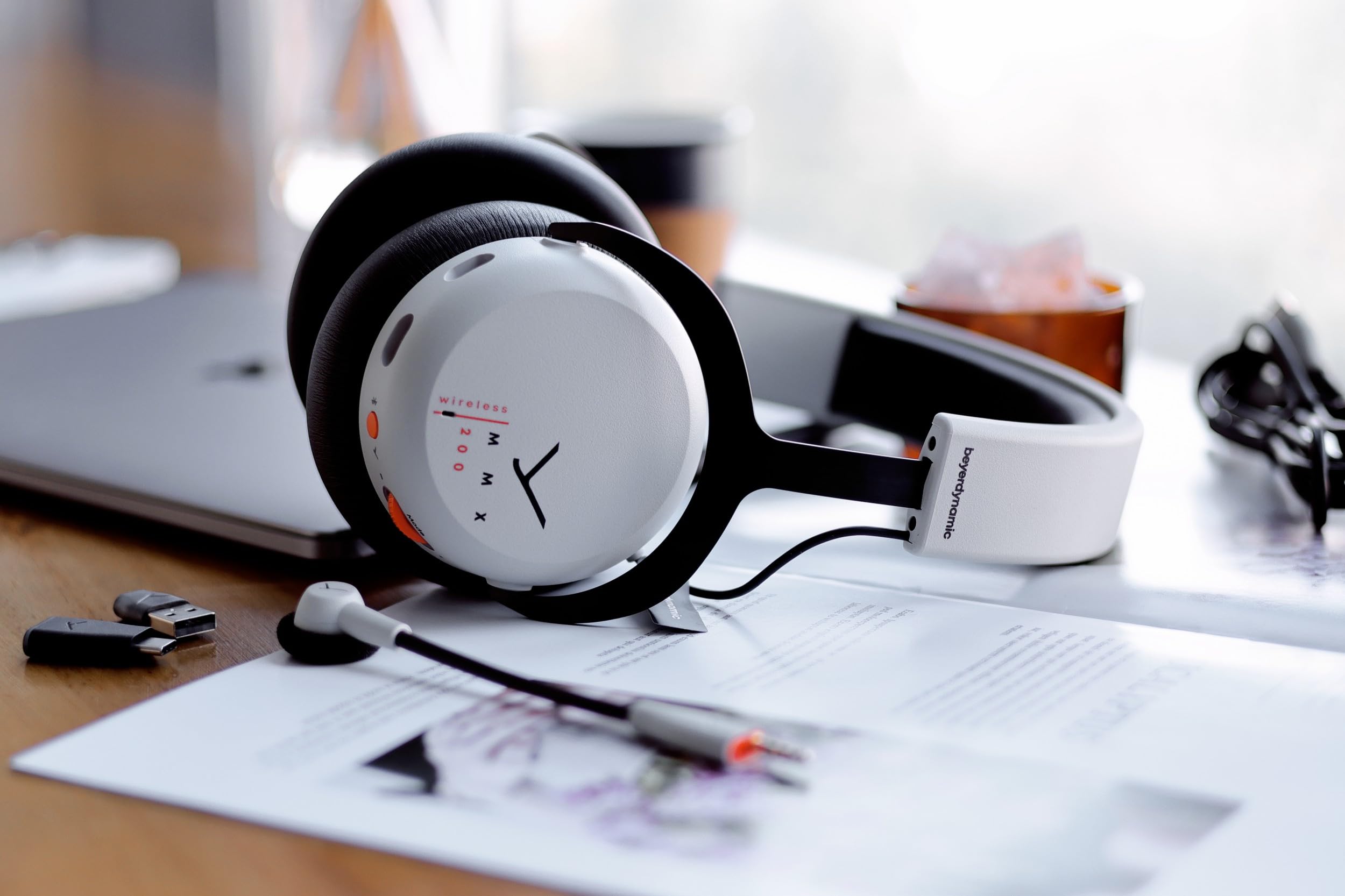 beyerdynamic-original-anschlusskabel-analog-usb-1-3-m-f-r-mmx-200-wireless-heads image 5