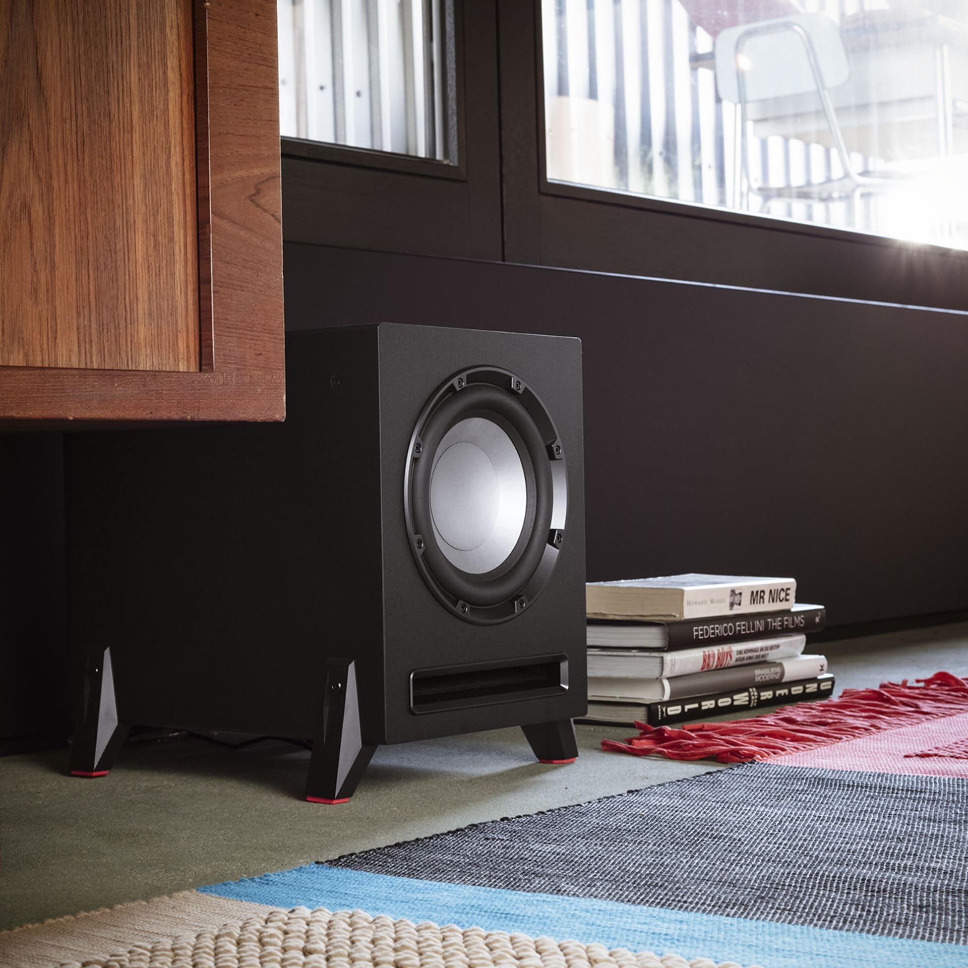 teufel-t-8-aktiv-subwoofer-100-watt-200-mm-tieft-ner-bassreflex-frontfire-downfi image 7
