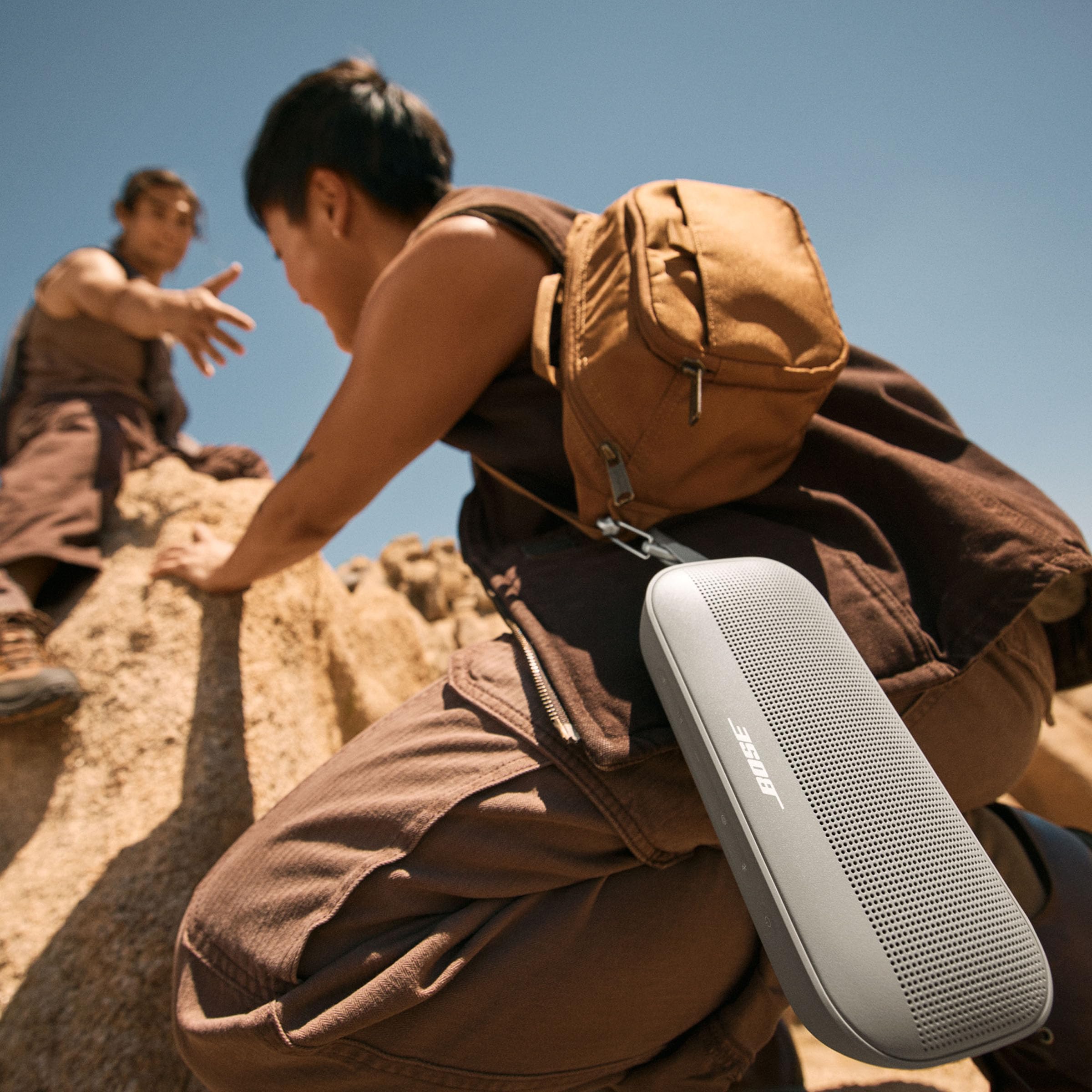 bose-soundlink-flex-bluetooth-lautsprecher-2-generation-tragbarer-outdoor-speake image 3